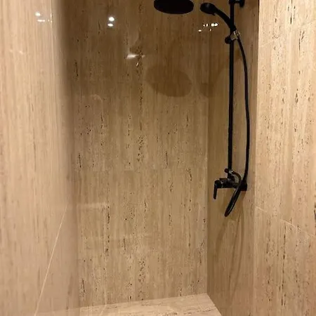Alea Central Studio Art Museum Apartment